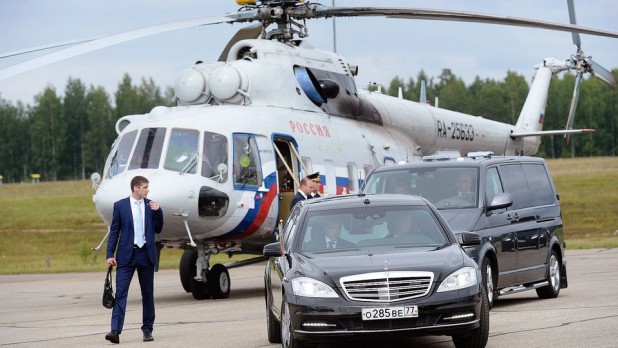 Путин вертолет Юле